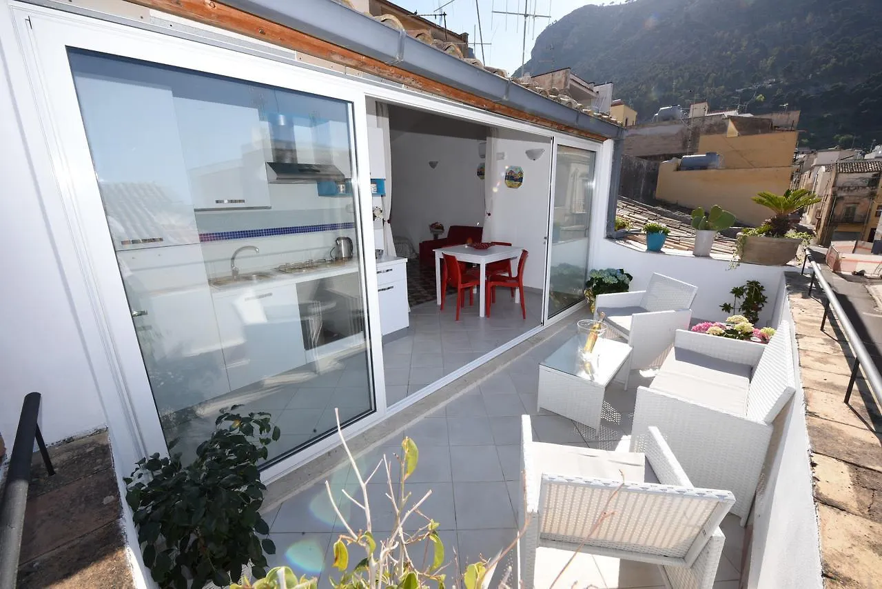 Вилла Terrazza In Palazzo Taormina Кастелламмаре-дель-Голфо Италия